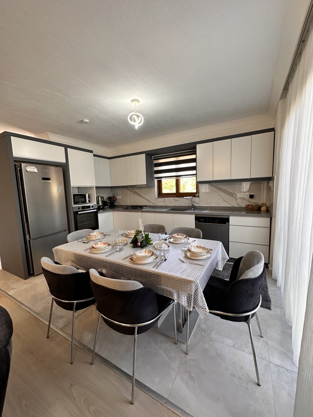 7eea18c5-eb80-46ae-93d5-81f5f042cc7a